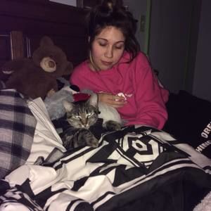 Meet your Posher, Kristen